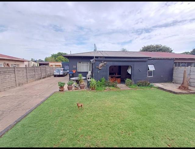 3 BEDROOM HOUSE FOR SALE IN VANDERBIJLPARK CW 6